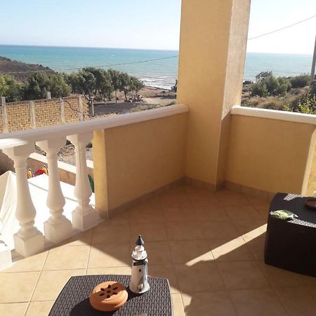 Al Faro Bed and Breakfast Realmonte Exteriör bild