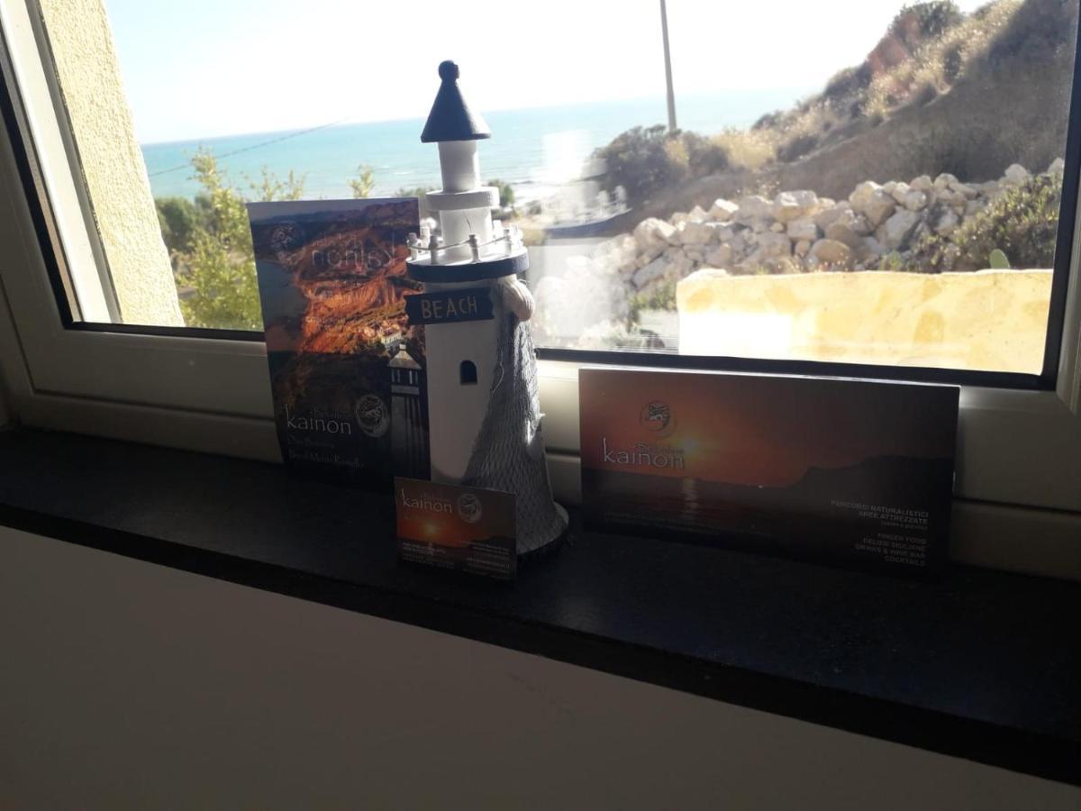 Al Faro Bed and Breakfast Realmonte Exteriör bild