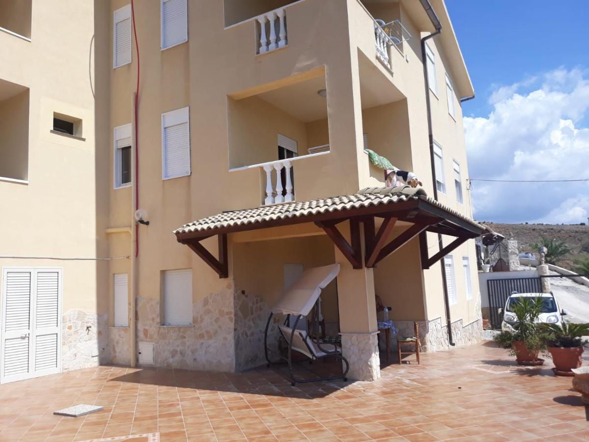 Al Faro Bed and Breakfast Realmonte Exteriör bild