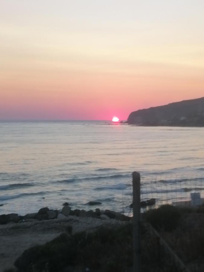 Al Faro Bed and Breakfast Realmonte Exteriör bild